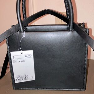 H&M Small Cross Body bag new still has tag on it
